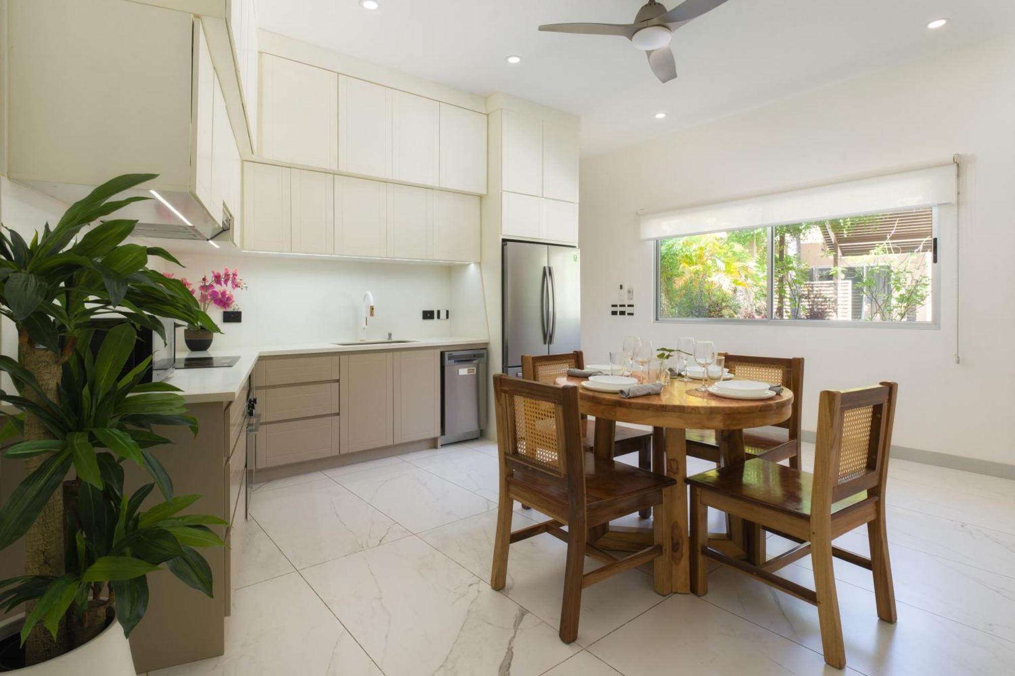 Tamarindo Bay Suites - Self Check In, Adults Only 외부 사진